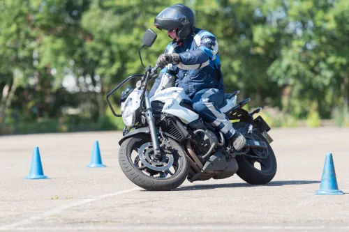 Motorrijbewijspoint Dronten motor rijtest